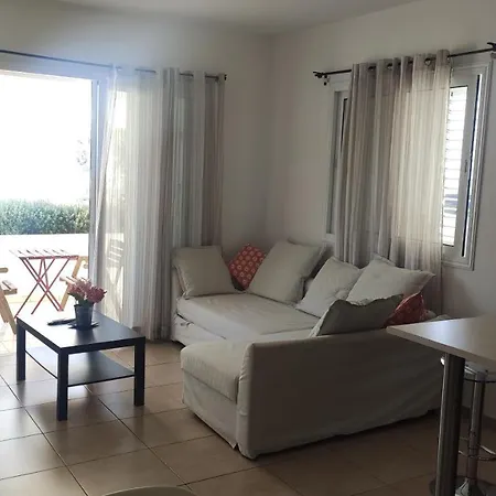 Cosy In A Luxury Paralimni