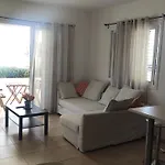 Cosy In A Luxury Paralímni