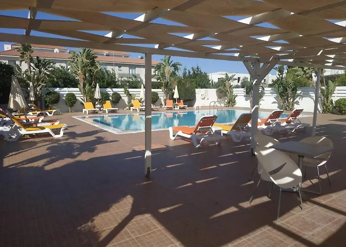 Cosy In A Luxury Paralimni